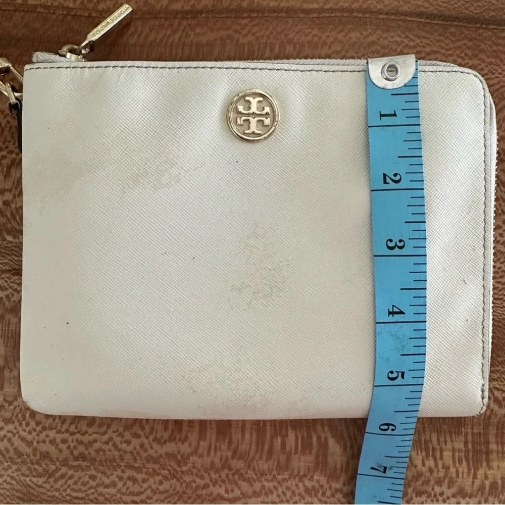 Tory Burch Ziparound Smart Phone Wristlet